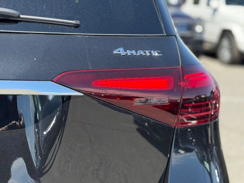 New 2026 Mercedes-Benz GLE 580 4MATIC image 11