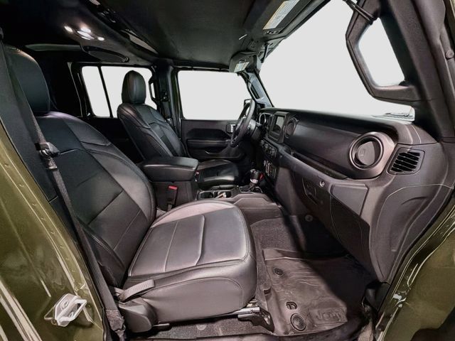 Used 2023 Jeep Gladiator Sport AWD/4WD image 23