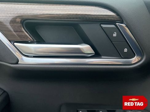 New 2026 Chevrolet Silverado 1500 LT Trail Boss w/ Convenience Package II image 6