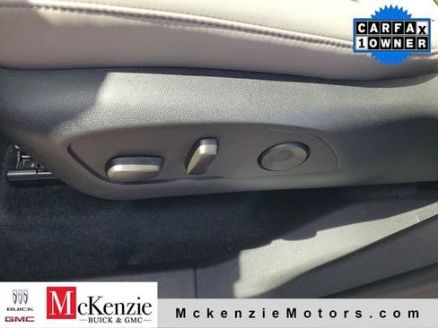 Used 2026 GMC Acadia Elevation w/ Elevation Premium Package AWD/4WD image 7