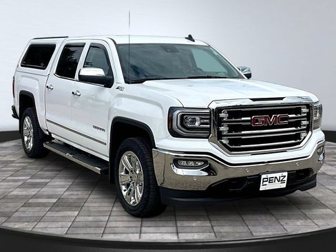 Used 2018 GMC Sierra 1500 SLT AWD/4WD image 3