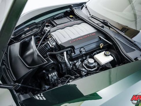 Used 2014 Chevrolet Corvette Stingray Coupe w/ Battery Protection Package RWD image 29