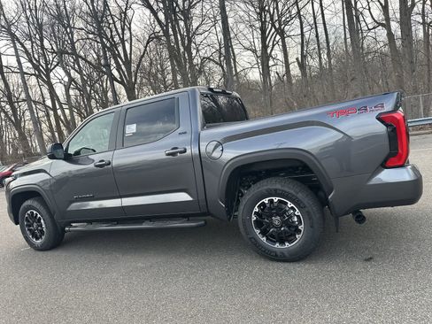 New 2026 Toyota Tundra SR5 AWD/4WD image 24