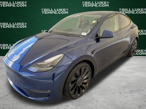 Used 2023 Tesla Model Y Performance image 8