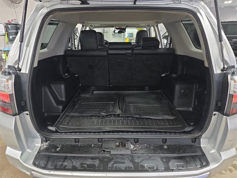 Used 2022 Toyota 4Runner TRD Off-Road Premium image 12