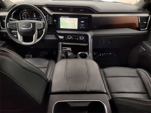 Used 2024 GMC Sierra 1500 Denali w/ Denali Reserve Package image 12