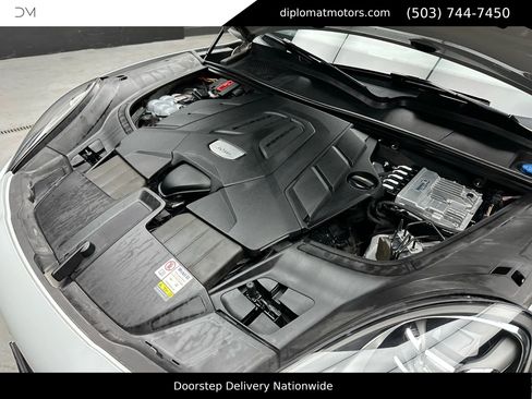 Used 2023 Porsche Cayenne image 51