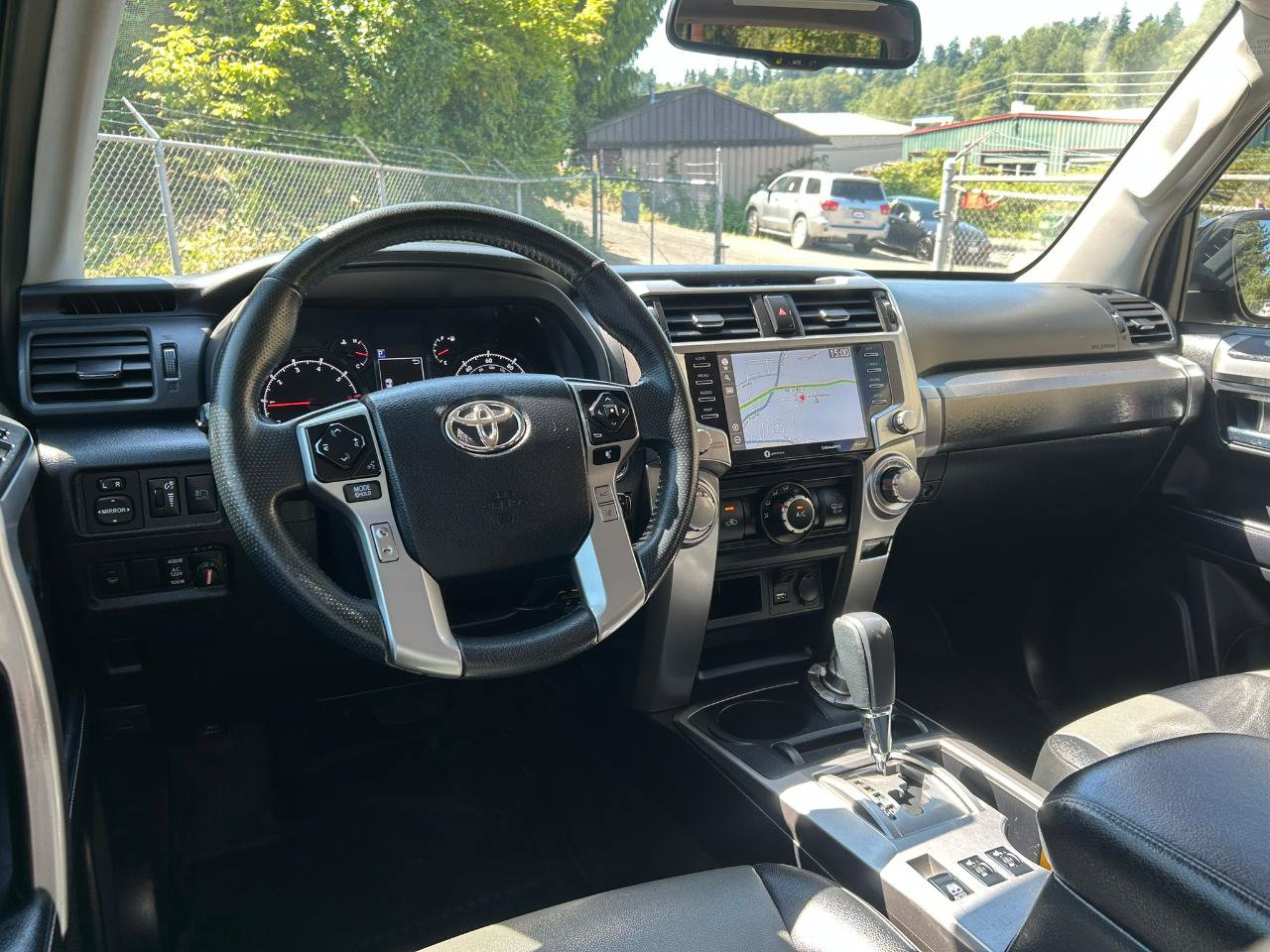Used 2020 Toyota 4Runner SR5 Premium AWD/4WD image 13