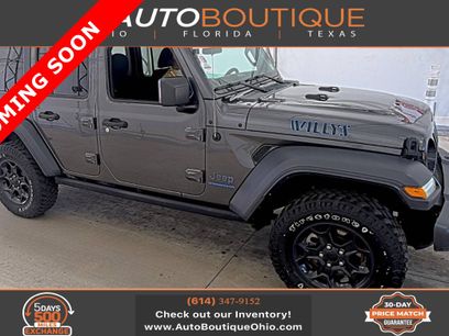 Used 2023 Jeep Wrangler Unlimited w/ Dual Top Group