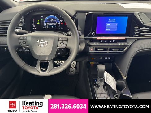 New 2026 Toyota Camry SE FWD image 8