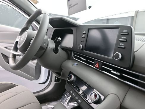 Certified 2026 Hyundai Elantra Sport image 21