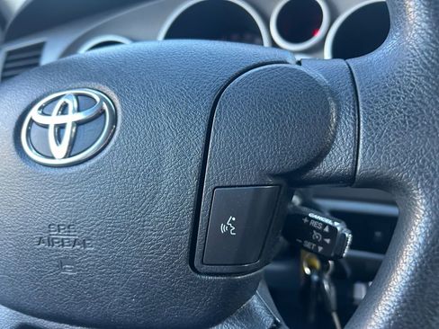 Used 2012 Toyota Tundra 4x4 Double Cab image 18