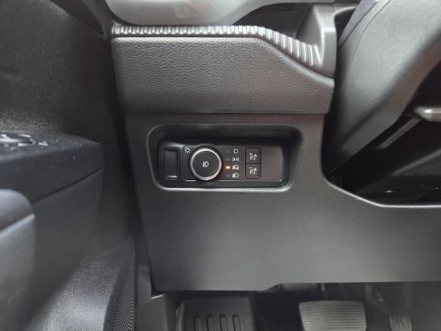 Used 2024 Ford Ranger XL image 36