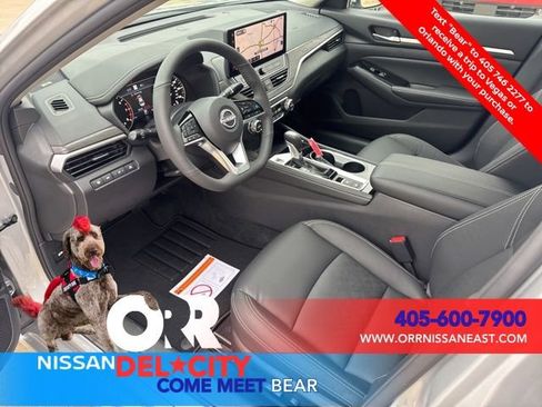 New 2025 Nissan Altima 2.5 SL image 13