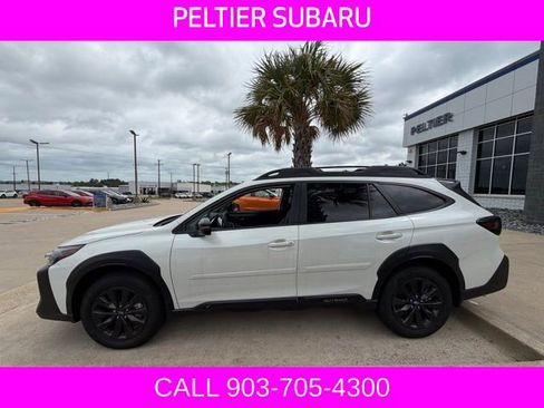 Used 2025 Subaru Outback Onyx Edition AWD/4WD image 5