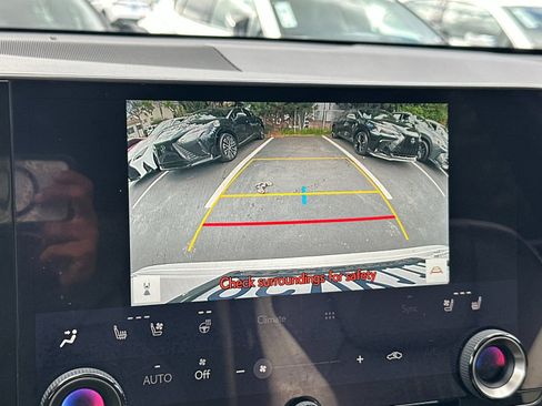 Used 2022 Lexus NX 350 AWD image 23