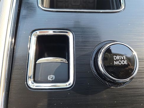 New 2026 Lincoln Aviator Premiere image 17