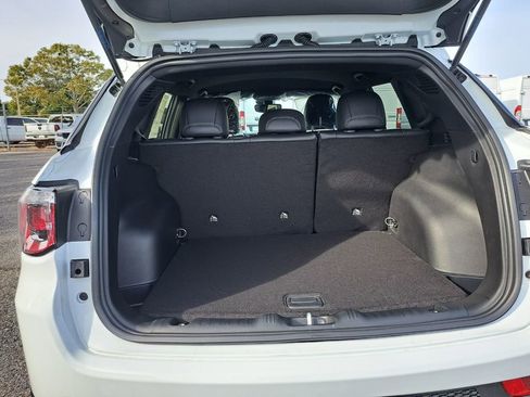 New 2026 Jeep Compass Latitude image 26