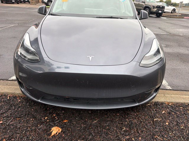 Used 2023 Tesla Model Y Performance AWD/4WD image 19