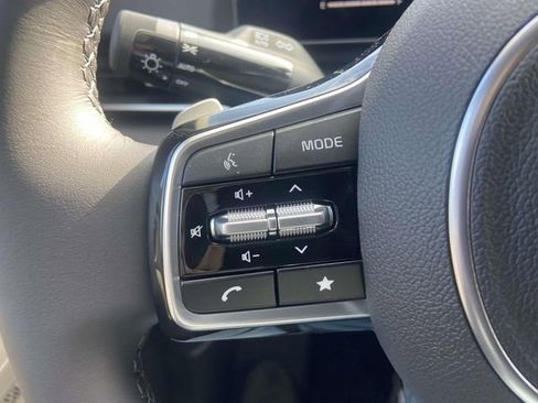 New 2026 Kia Carnival EX FWD image 14