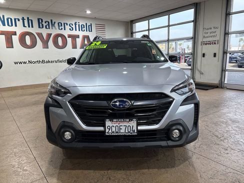 Used 2024 Subaru Outback Premium image 5