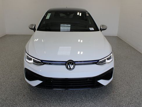 Used 2024 Volkswagen Golf R AWD/4WD image 3