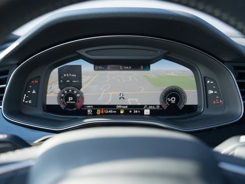 Used 2019 Audi Q8 Premium Plus w/ Premium Plus image 24