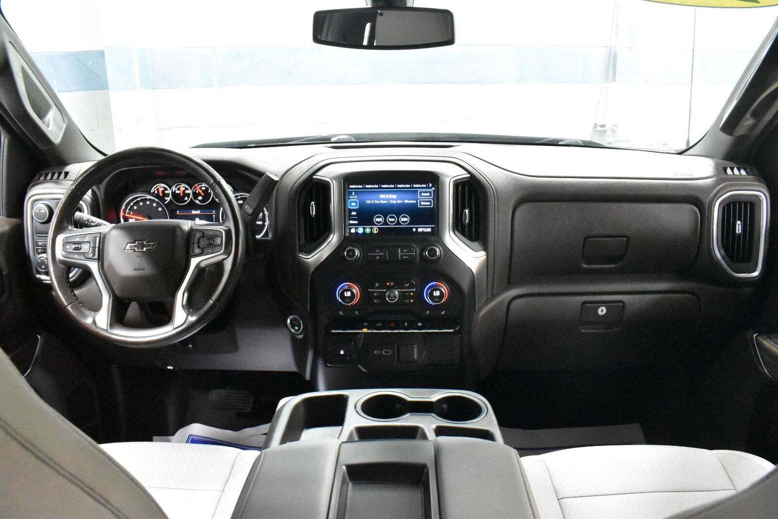 Used 2020 Chevrolet Silverado 1500 RST w/ All-Star Edition RWD image 5