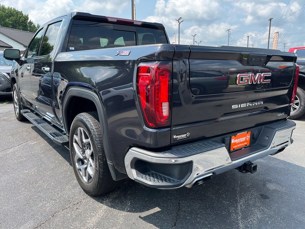 Used 2023 GMC Sierra 1500 SLT w/ SLT Premium Plus Package AWD/4WD image 11