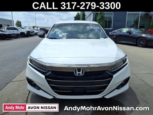 Used 2022 Honda Accord Sport image 3