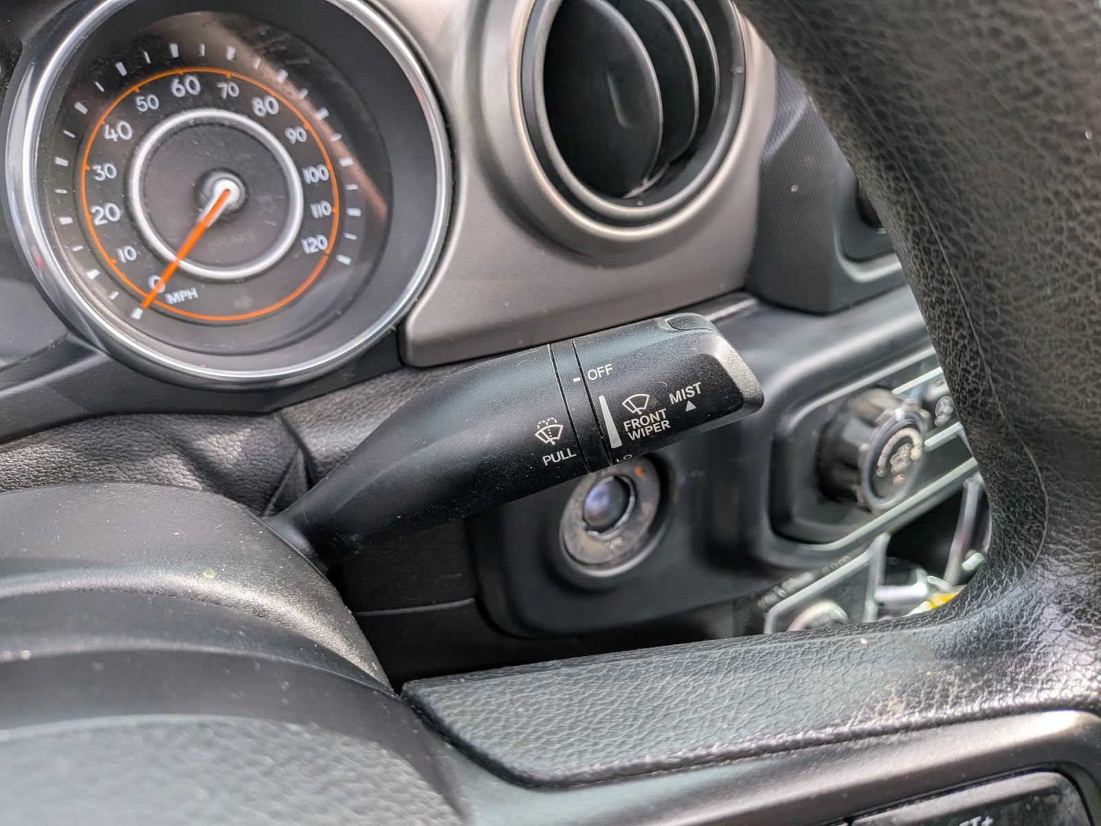 Used 2018 Jeep Wrangler Unlimited Sport AWD/4WD image 44