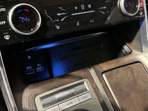 Used 2024 Genesis GV80 2.5T image 29