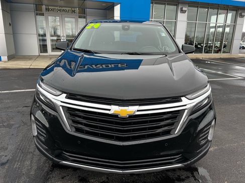 Used 2024 Chevrolet Equinox LT FWD image 3