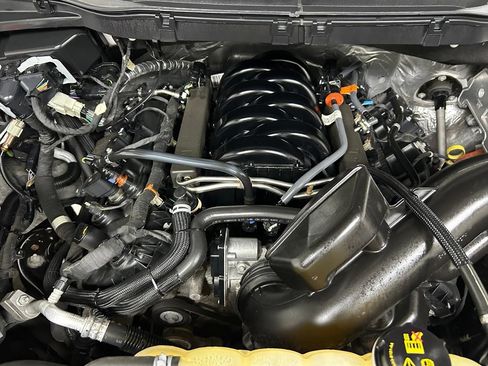 Used 2023 Ford F150 Lariat w/ Equipment Group 502A High AWD/4WD image 11