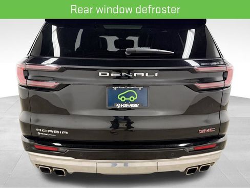 Used 2026 GMC Acadia Denali w/ LPO, Floor Liner Package AWD/4WD image 8