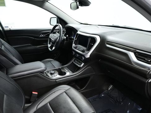 Used 2023 GMC Acadia SLT w/ Elevation Edition FWD image 11