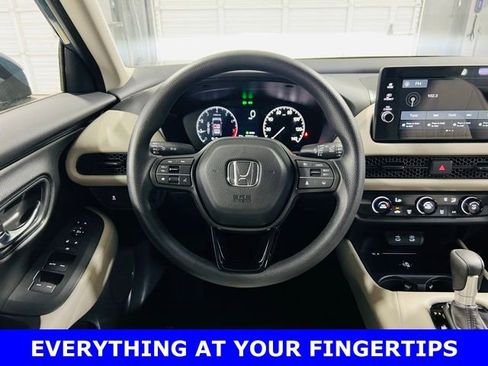 New 2026 Honda HR-V LX image 5