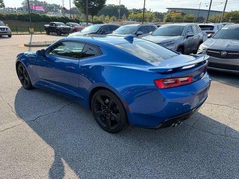 Used 2017 Chevrolet Camaro SS RWD image 3