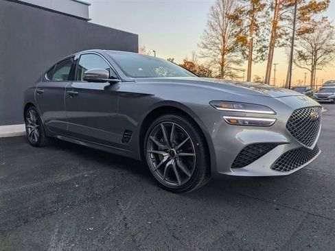 New 2026 Genesis G70 2.5T Prestige image 4