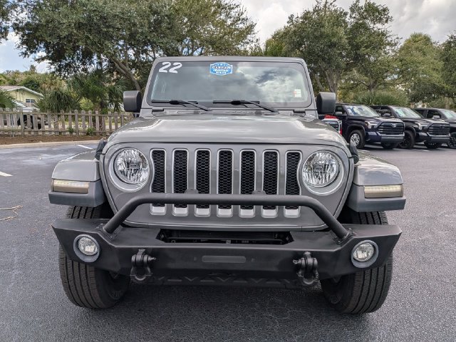 Used 2022 Jeep Wrangler Unlimited Sahara AWD/4WD image 8