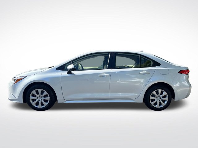 Certified 2026 Toyota Corolla LE FWD image 4