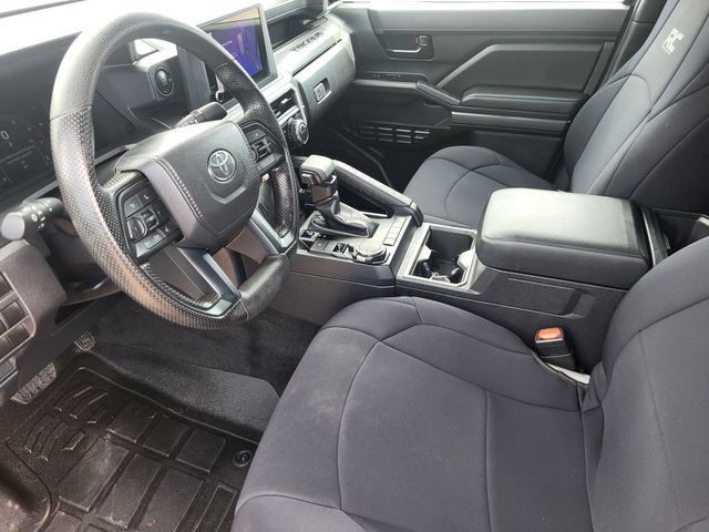 Used 2024 Toyota Tacoma SR5 AWD/4WD image 12