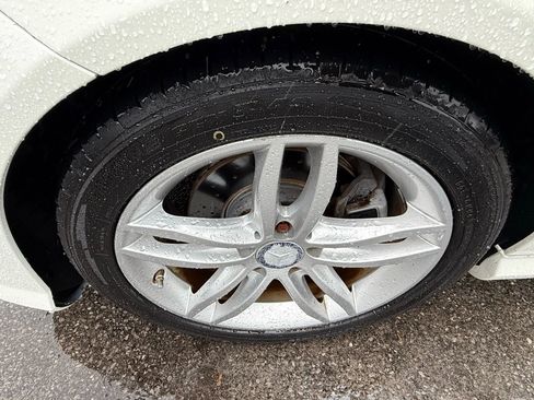 Used 2012 Mercedes-Benz C 250 Sedan image 44