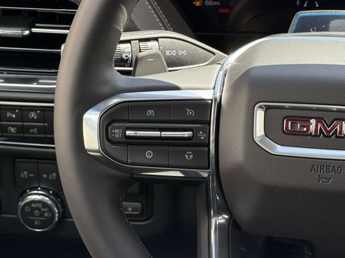 New 2026 GMC Yukon XL Elevation w/ Elevation Premium Package RWD image 10