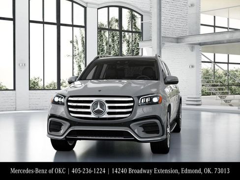 New 2026 Mercedes-Benz GLS 580 4MATIC image 42