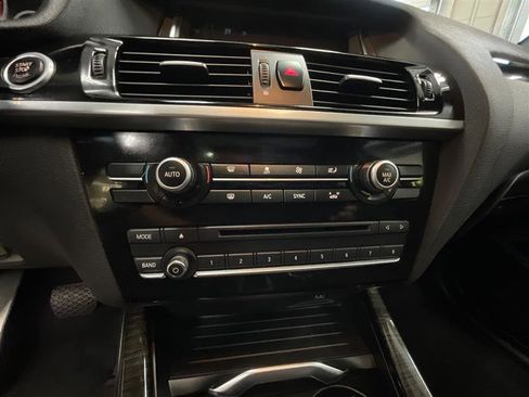 Used 2017 BMW X3 sDrive28i image 16