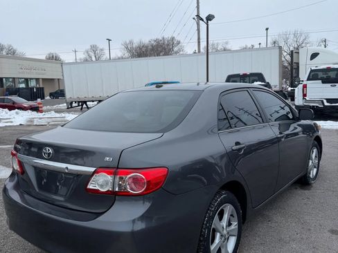 Used 2013 Toyota Corolla LE Special Edition image 5