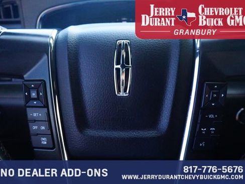 Used 2016 Lincoln Navigator Reserve AWD/4WD image 14