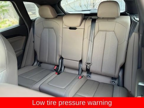 Certified 2025 Audi Q5 Premium Plus w/ Premium Plus AWD/4WD image 32