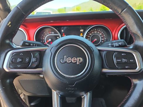 Used 2020 Jeep Gladiator Rubicon AWD/4WD image 23